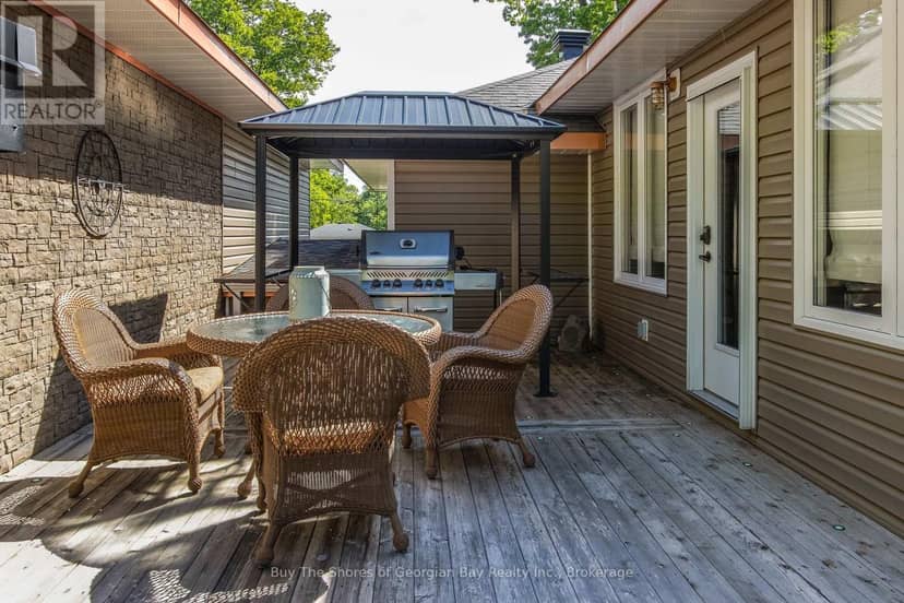 40 Polish Avenue — photo 20 of 40