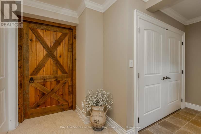 40 Polish Avenue — photo 28 of 40