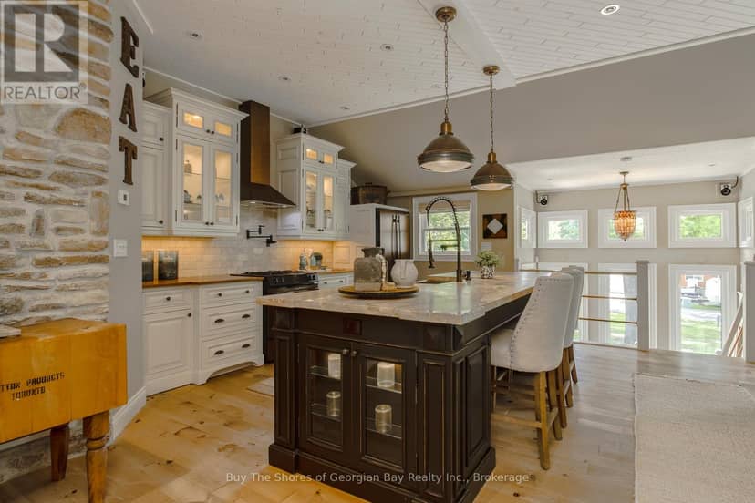 40 Polish Avenue — photo 9 of 40