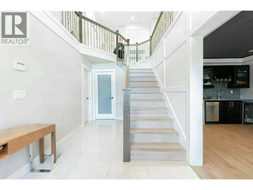 520 Ewen Avenue, New Westminster, photo 5