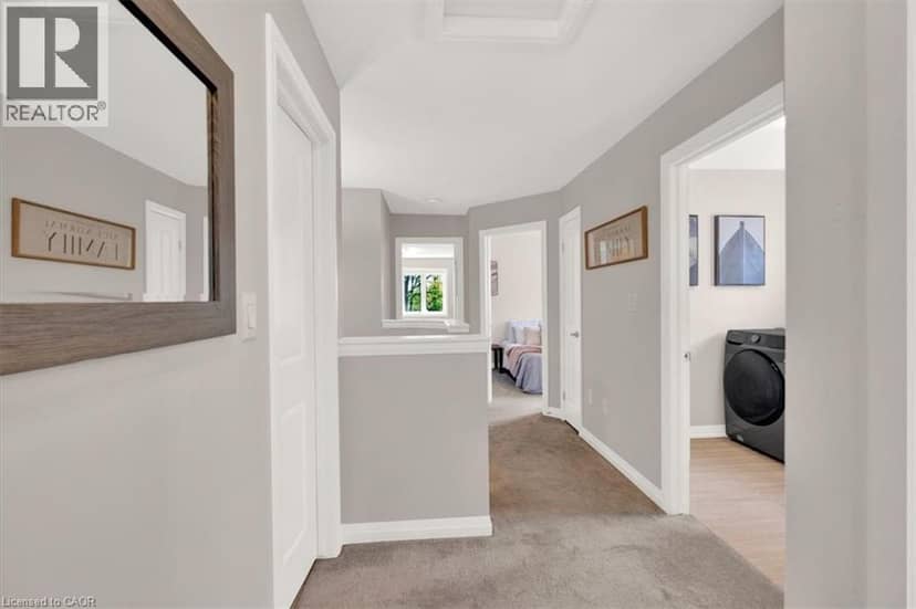 9338 WHITE OAK Avenue — photo 17 of 40