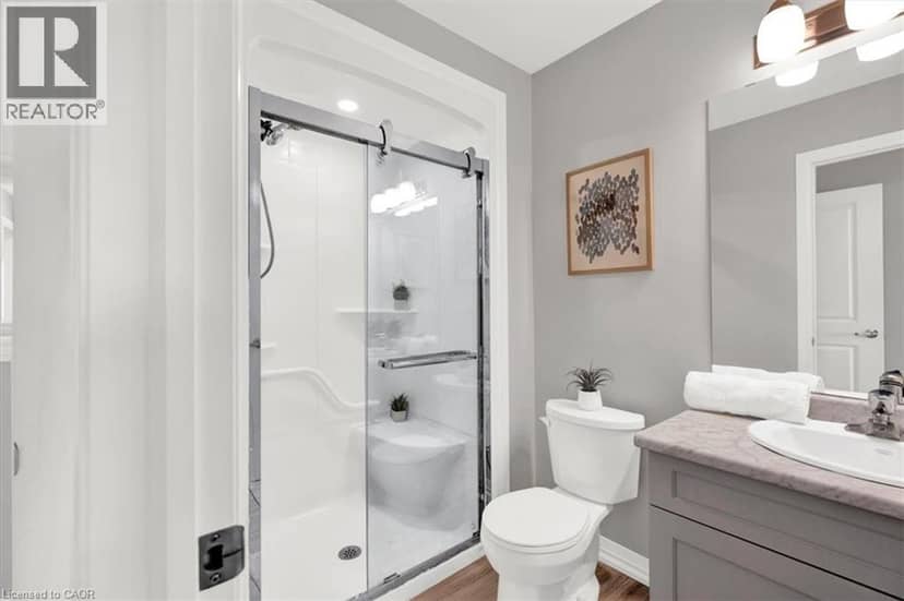 9338 WHITE OAK Avenue — photo 30 of 40