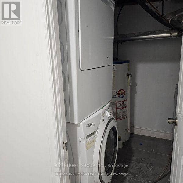 63 Yorkland Street, Richmond Hill, photo 4