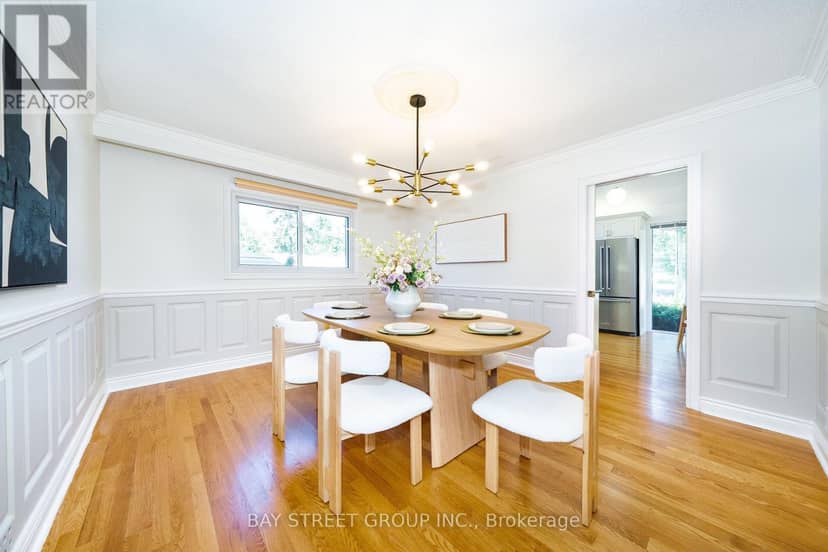 441 Guildwood Parkway — photo 11 of 40
