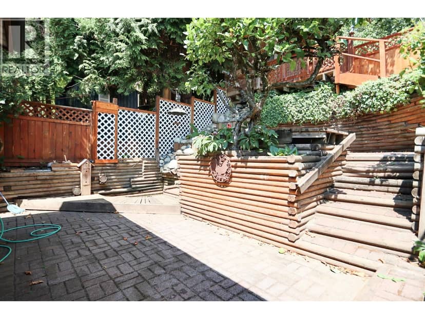 743 APPLEYARD COURT, Port Moody, photo 5