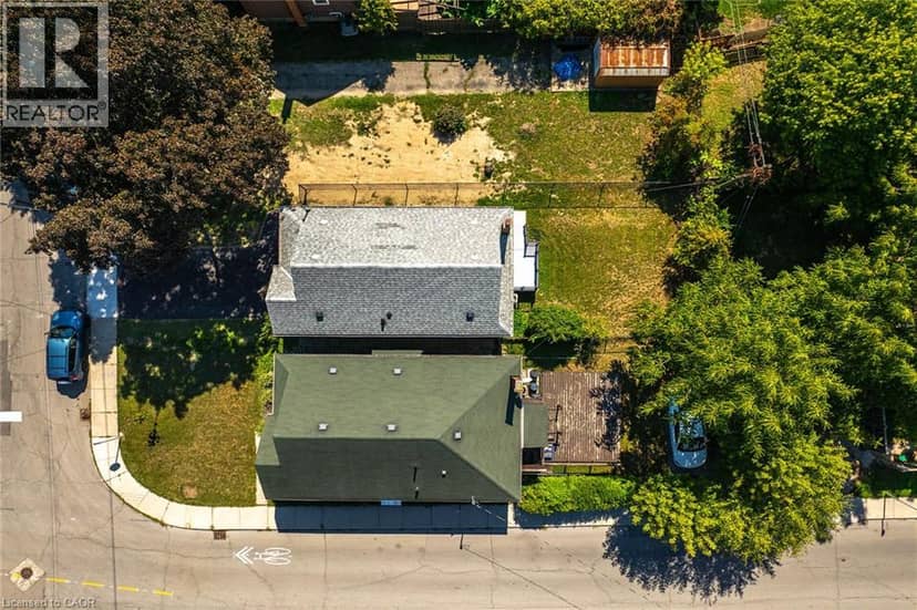 128 AUBURN Avenue, Hamilton, photo 3