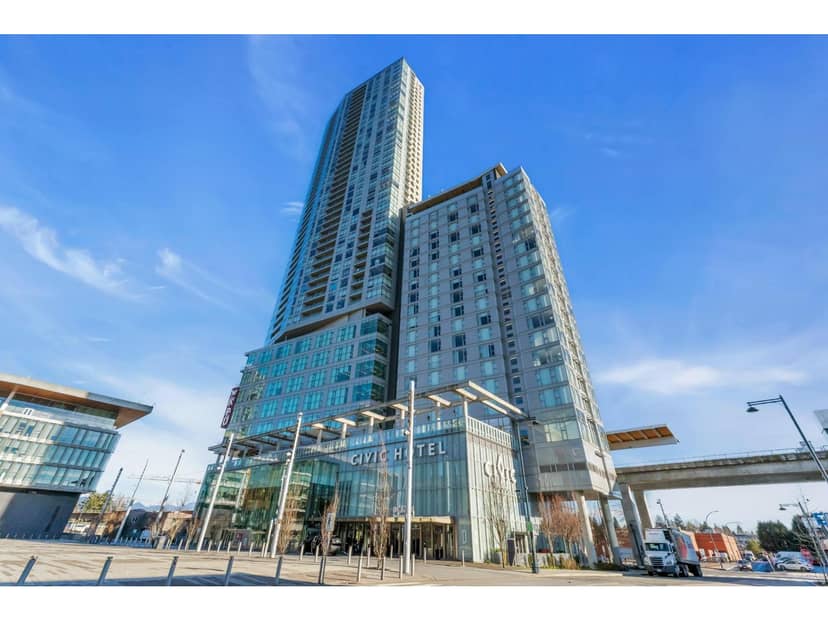 2702 13495 CENTRAL AVENUE, Surrey