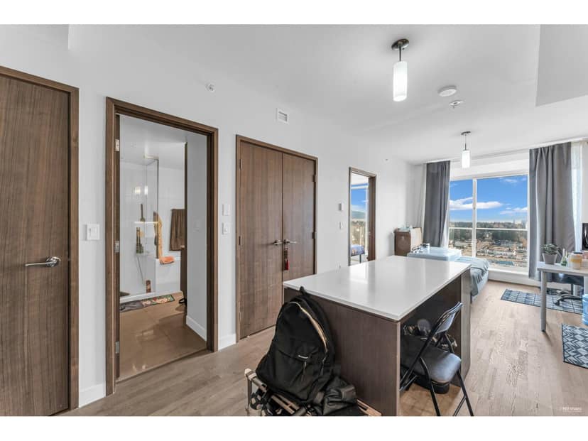 2702 13495 CENTRAL AVENUE, Surrey, photo 2