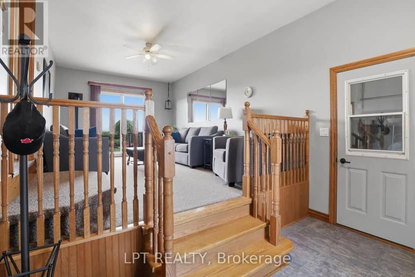 22095 Mc Dougall Line, West Elgin, photo 4