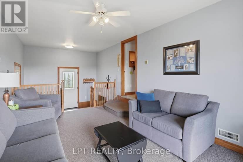 22095 Mc Dougall Line, West Elgin, photo 7