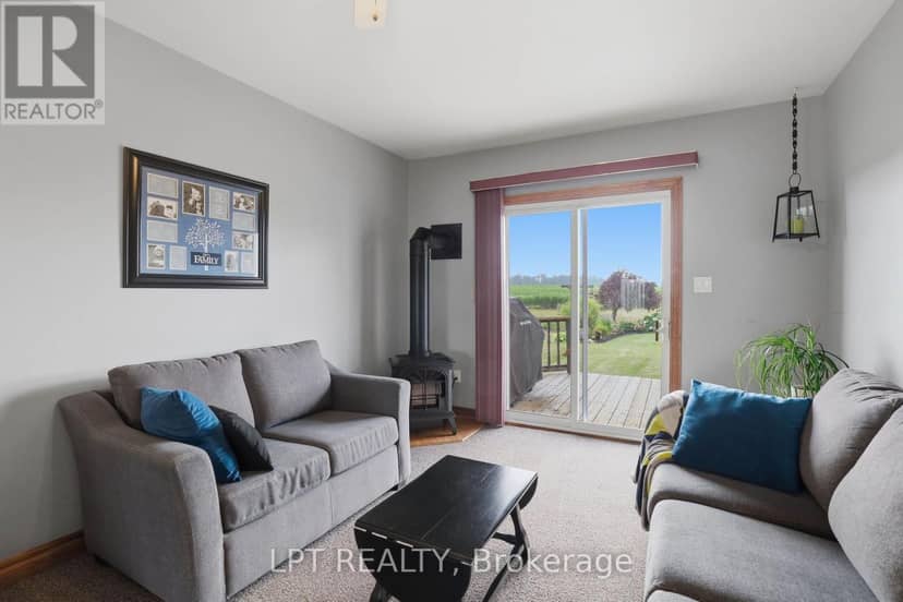 22095 Mc Dougall Line, West Elgin, photo 8