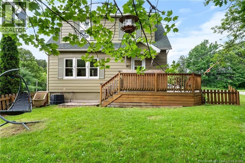 9 Academy Lane, Petitcodiac, photo 2