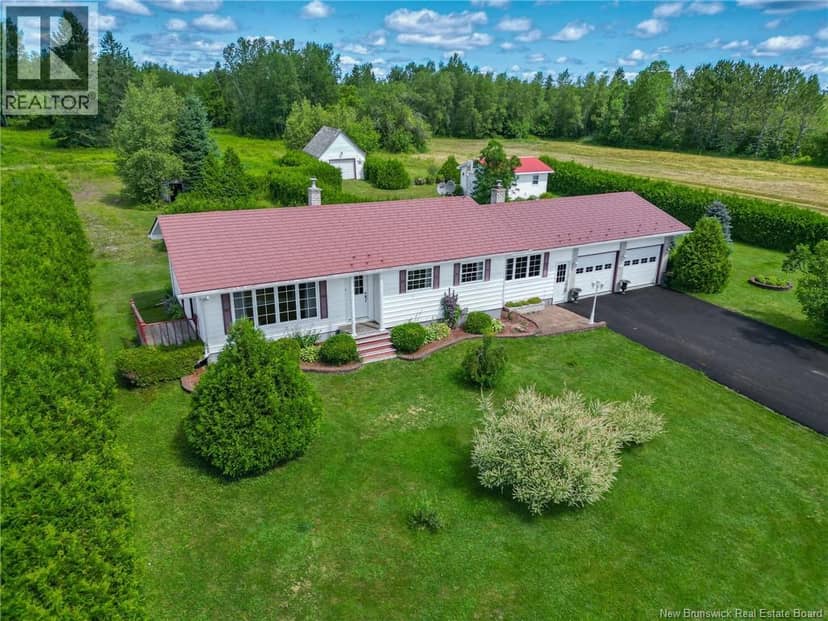 6451 Route 10, Upper Salmon Creek, photo 3