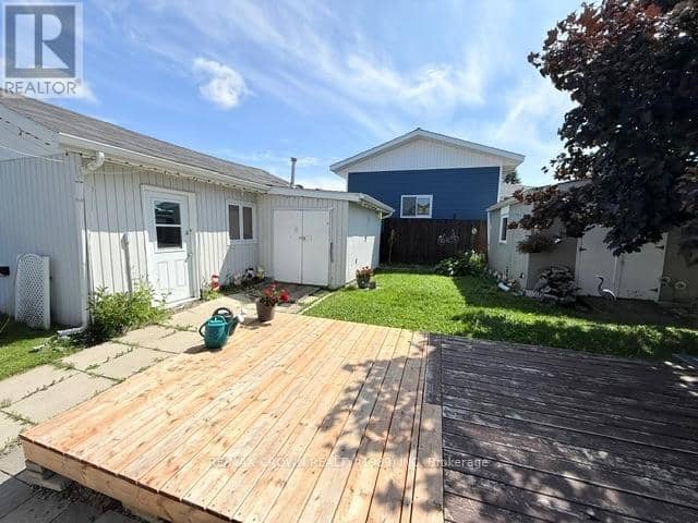 16 Ontario Street, Kapuskasing, photo 8