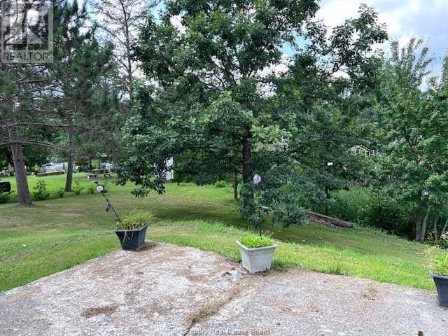320 Clouthier Road — photo 14 of 20