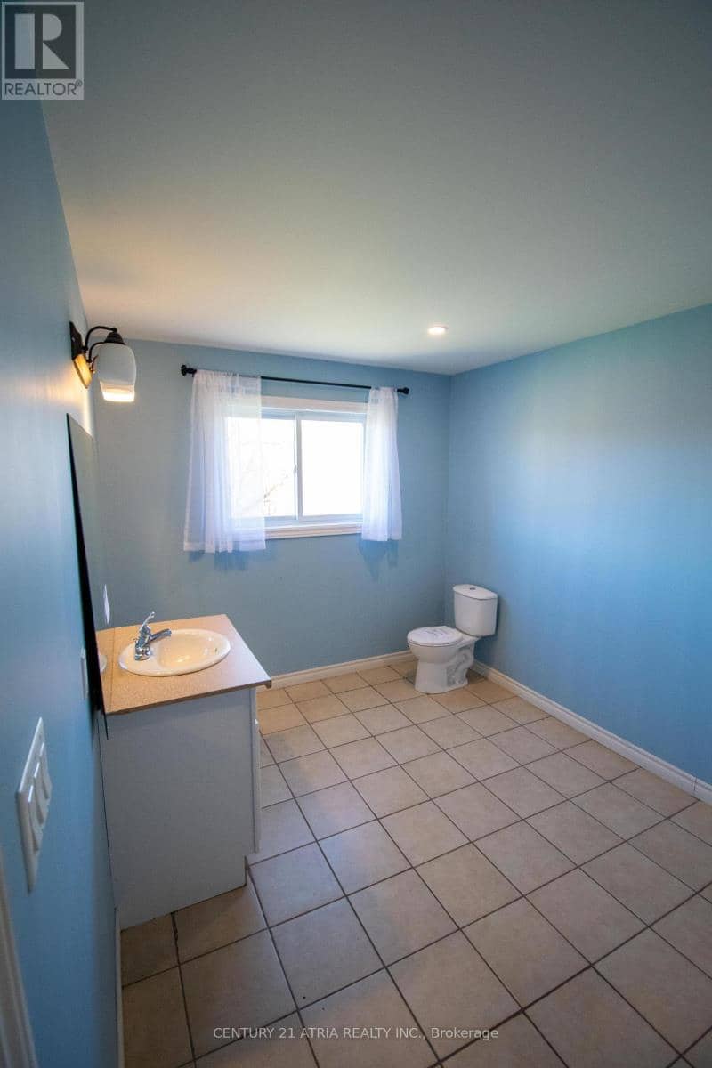 119 Knapp Street — photo 9 of 40