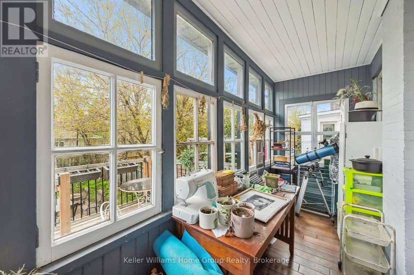67 Stevenson Street S — photo 10 of 27