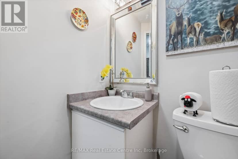 425 Exmoor Street — photo 14 of 38