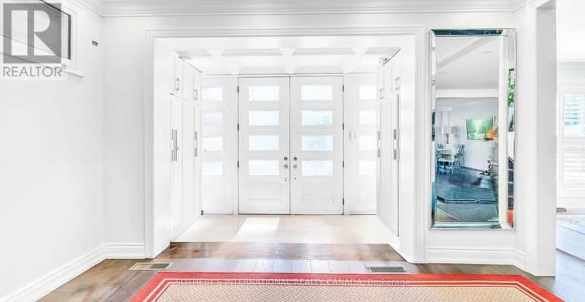 88 Olsen Drive, Toronto, photo 2