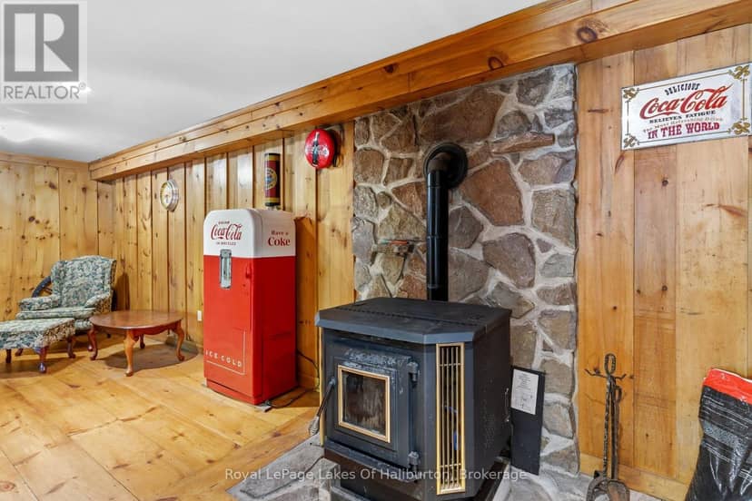 1329 Gelert Road, Minden Hills, photo 8