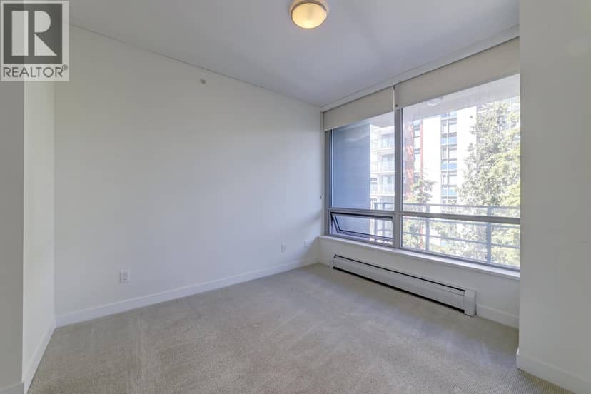 10XX 9060 UNIVERSITY CRESCENT, Burnaby, photo 7