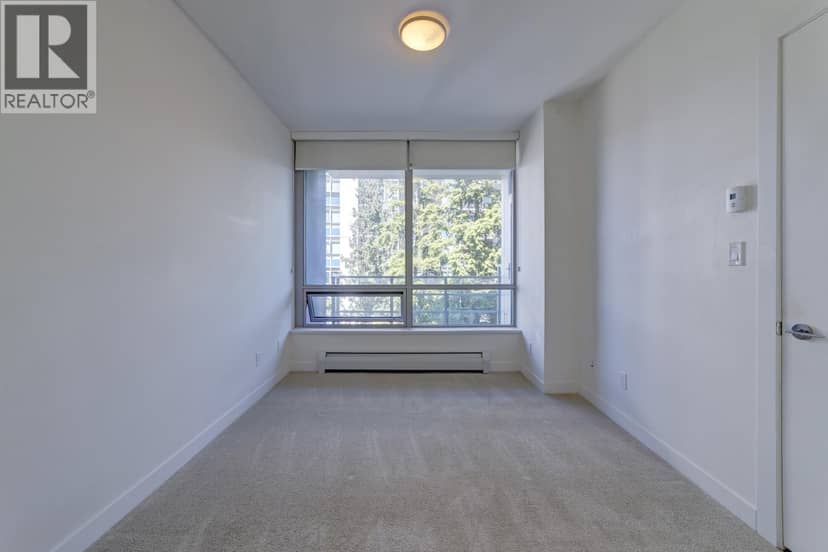 10XX 9060 UNIVERSITY CRESCENT, Burnaby, photo 8