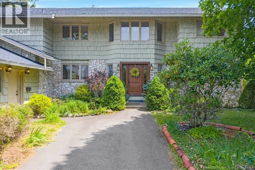 35 Marlin Terrace — photo 2 of 40