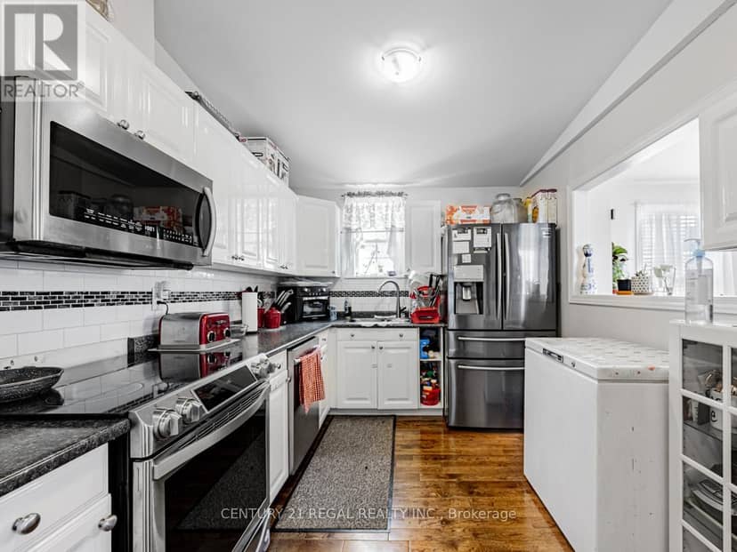 160 Bruce Street — photo 11 of 29