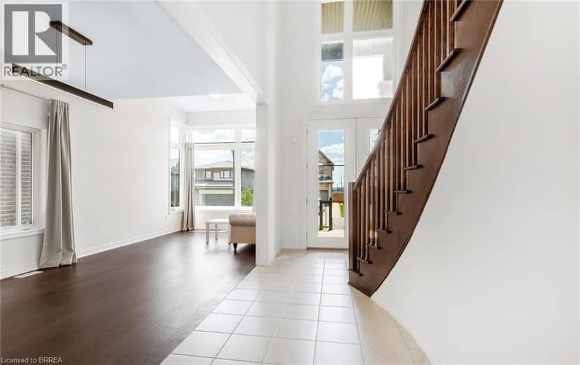 10 MCGOVERN Lane — photo 3 of 40