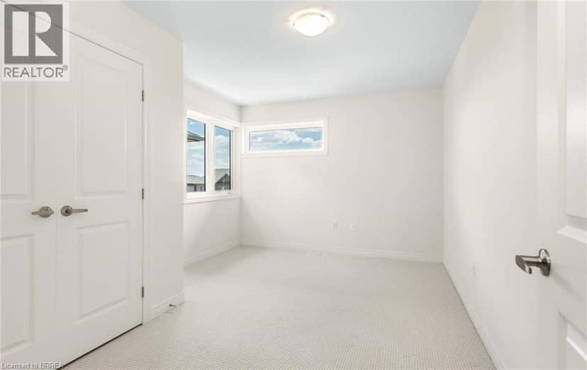 10 MCGOVERN Lane — photo 32 of 40