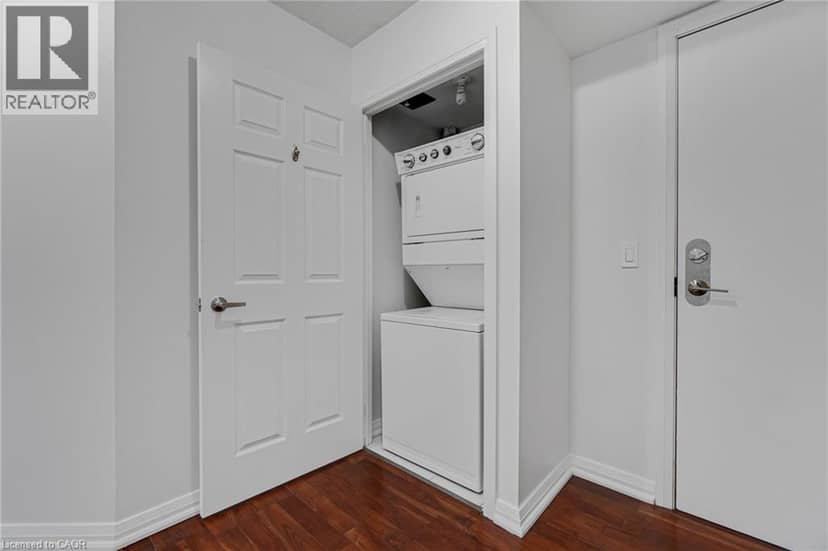 220 FORUM Drive Unit# 301 — photo 18 of 26