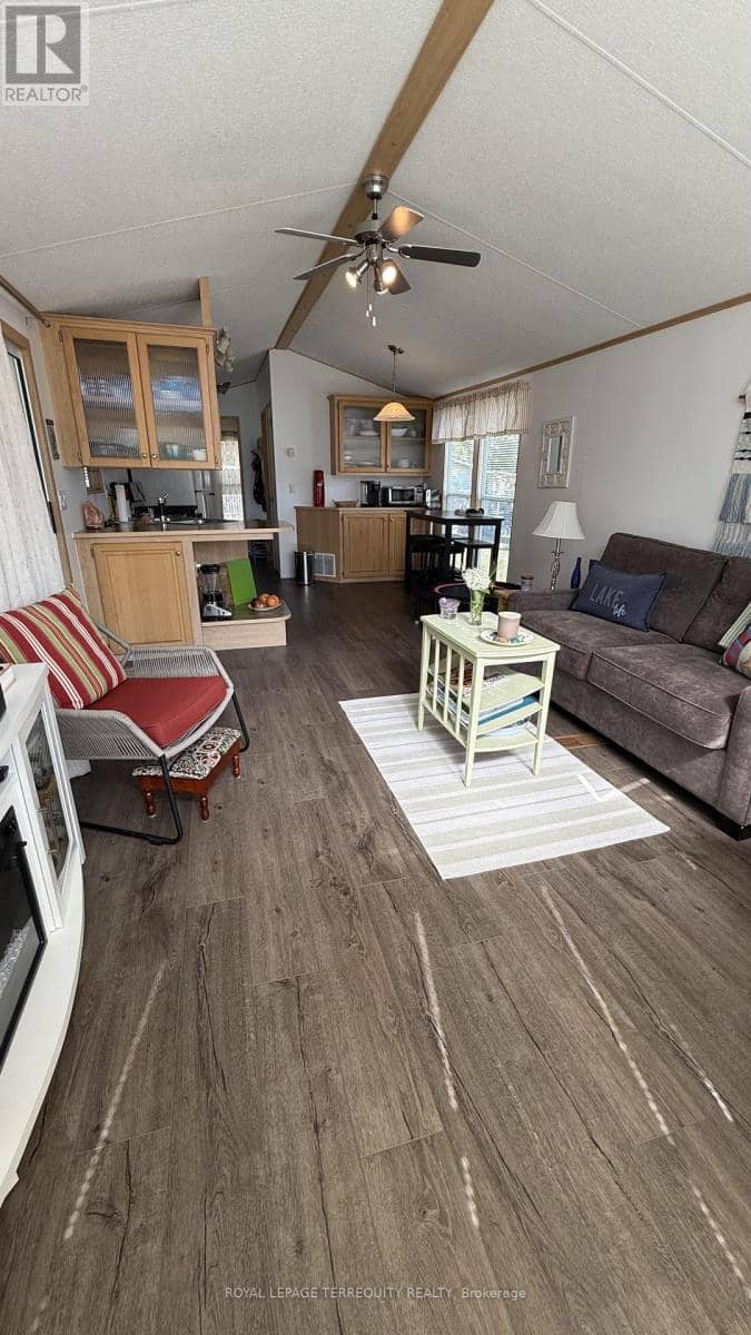 317 Rockview — photo 18 of 37