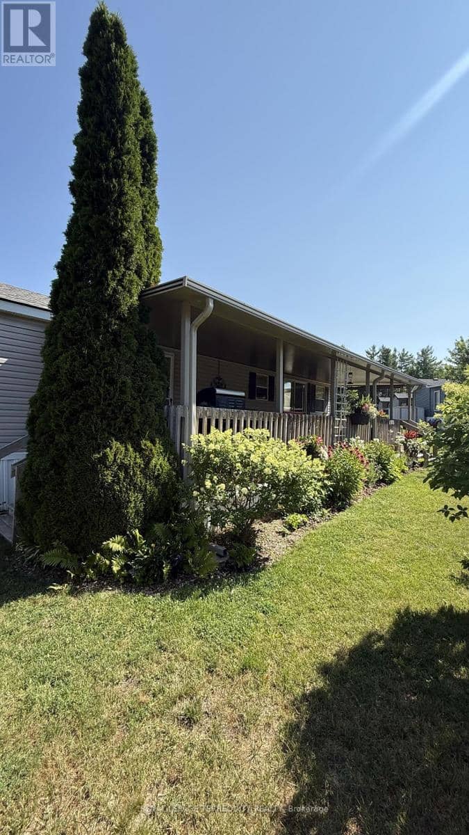 317 Rockview — photo 9 of 37