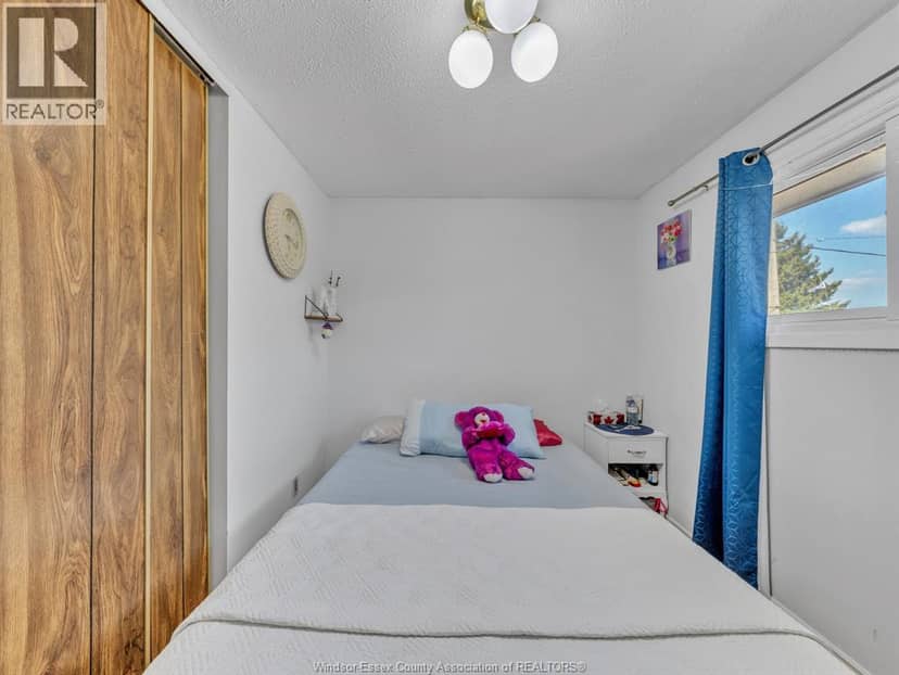 1615 Curry — photo 15 of 33