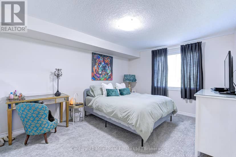 282 Carrington Drive — photo 19 of 40
