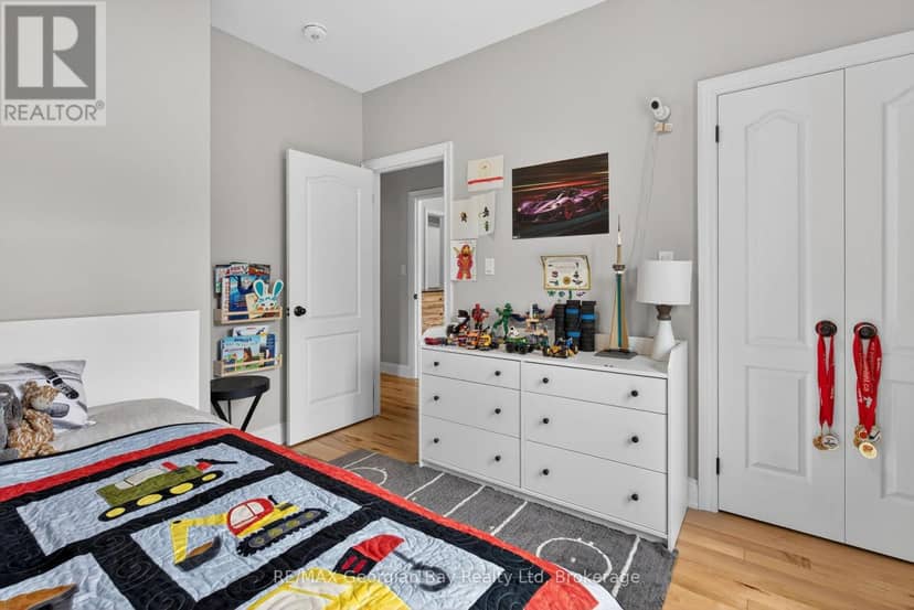 73 Polish Avenue — photo 18 of 40