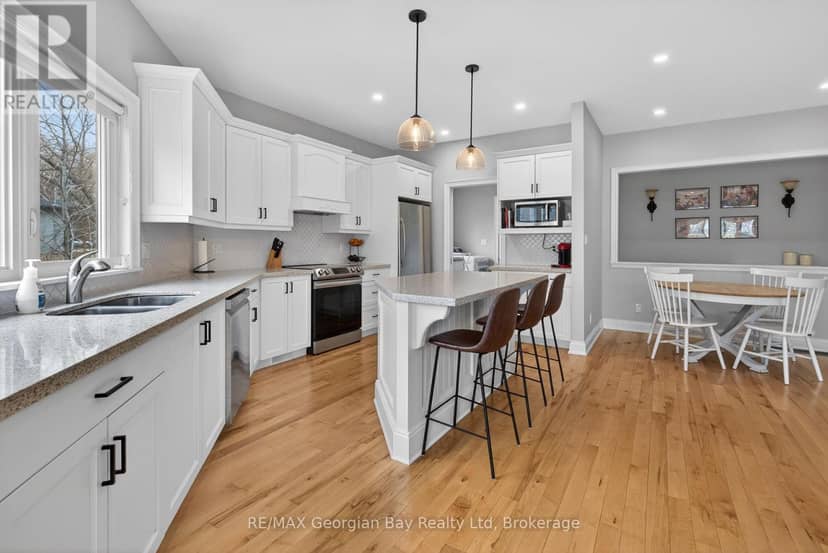 73 Polish Avenue — photo 8 of 40
