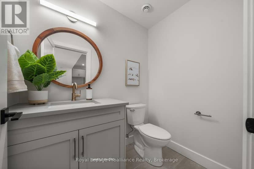 32 Fraser Drive — photo 17 of 34