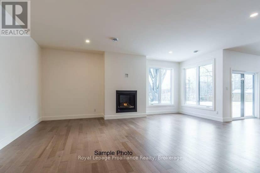 36 Fraser Drive — photo 11 of 29