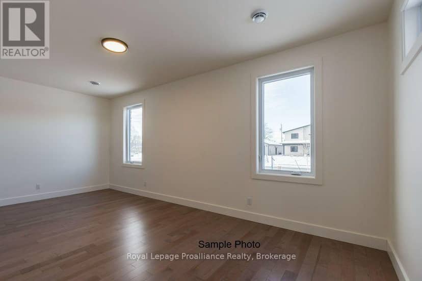 36 Fraser Drive — photo 22 of 29