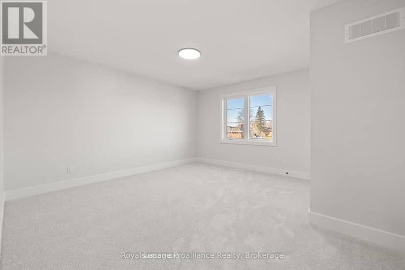 32 Fraser Drive — photo 28 of 34