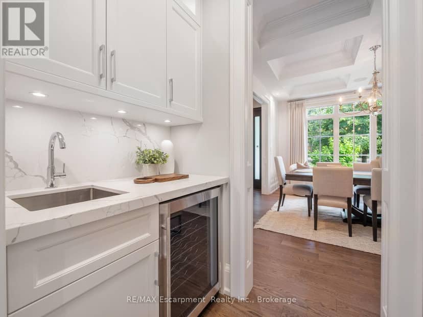 1077 Bridge Road — photo 7 of 40