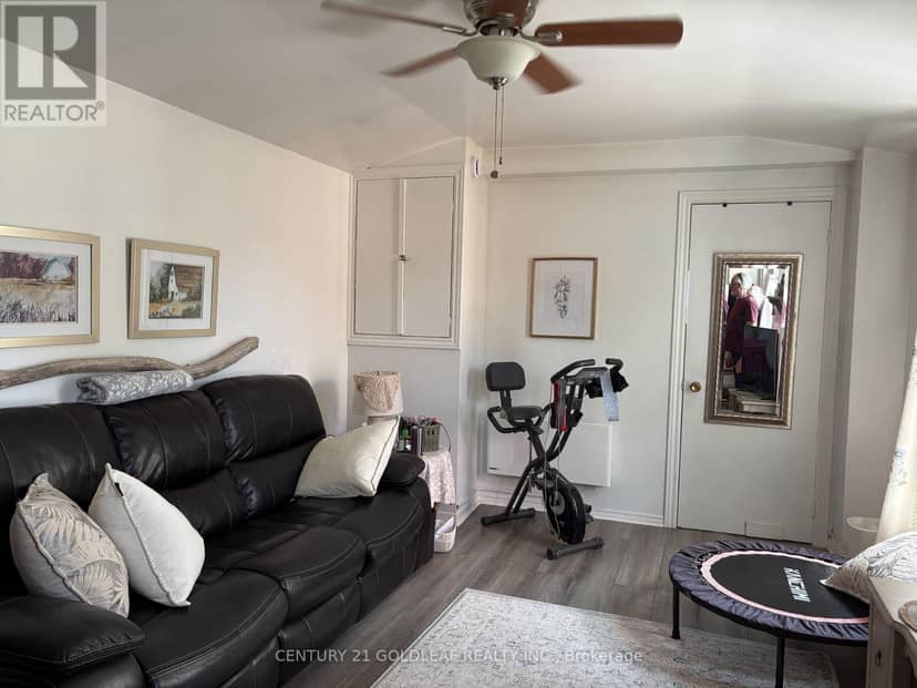 3766 Champlain Street — photo 20 of 21