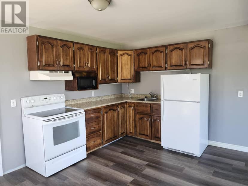 654 Junction Road — photo 5 of 13