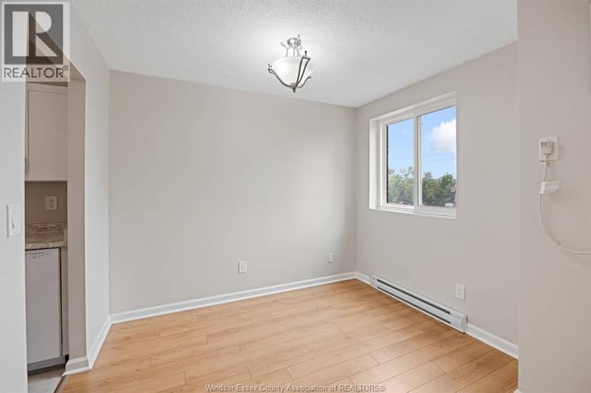 3950 WYANDOTTE STREET East Unit# 306 — photo 15 of 29