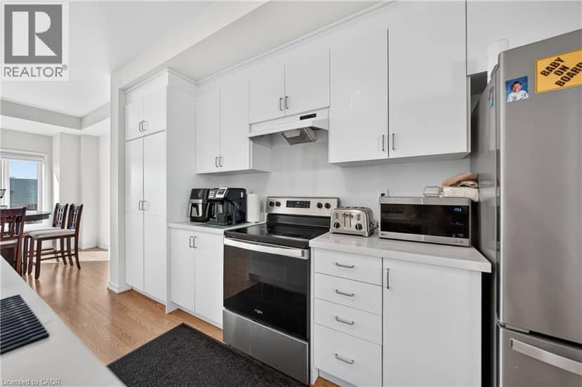 49 LAMBERT Lane — photo 12 of 40