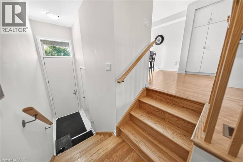 49 LAMBERT Lane — photo 3 of 40