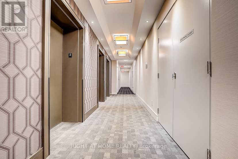 205 - 9201 Yonge Street — photo 2 of 37