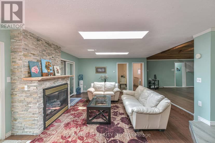 1310 Black Beach Lane — photo 13 of 40