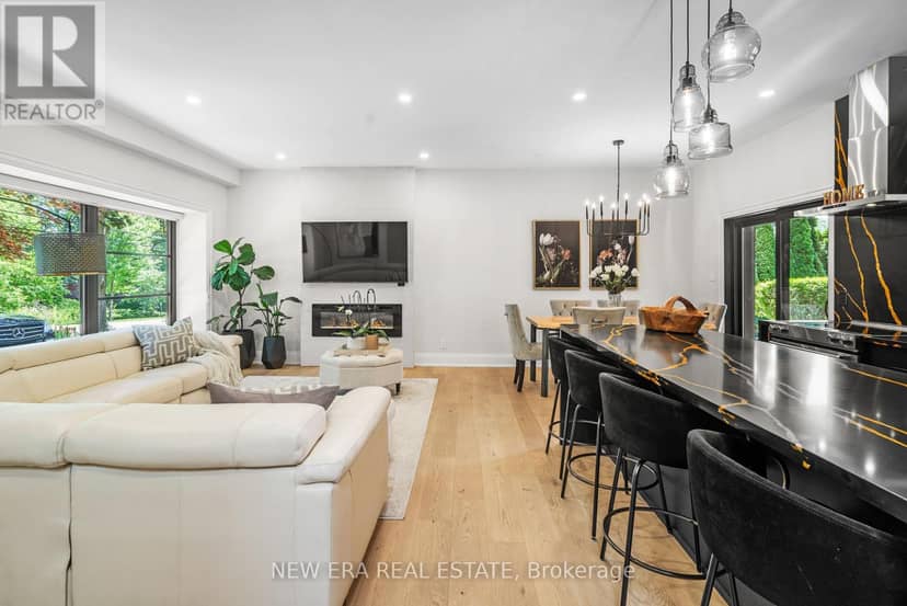 261 Pinetree Way — photo 13 of 40